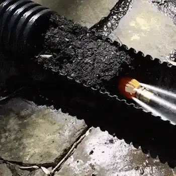 Operating animation of sewer nozzle